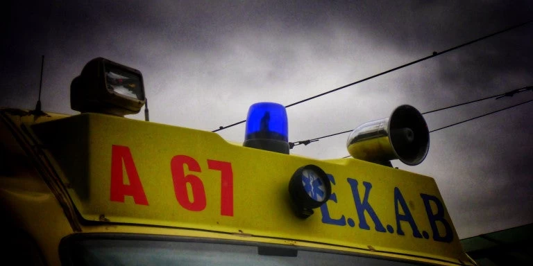 Τραγωδία στη Θεσσαλονίκη: Μοτοσικλετιστής παρέσυρε και σκότωσε ηλικιωμένο